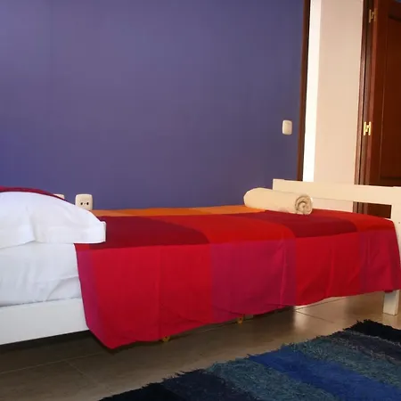 Fuerte Holiday Heart Vila